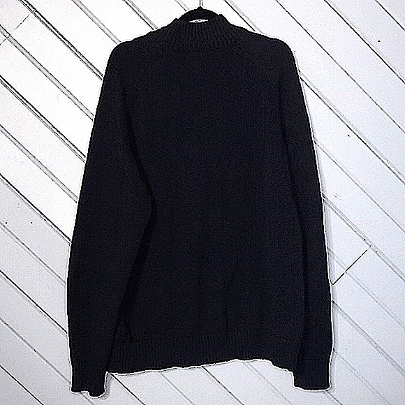 Tentree Organic Cotton 3/4 faux wood button down navy knit sweater - Picture 4 of 6